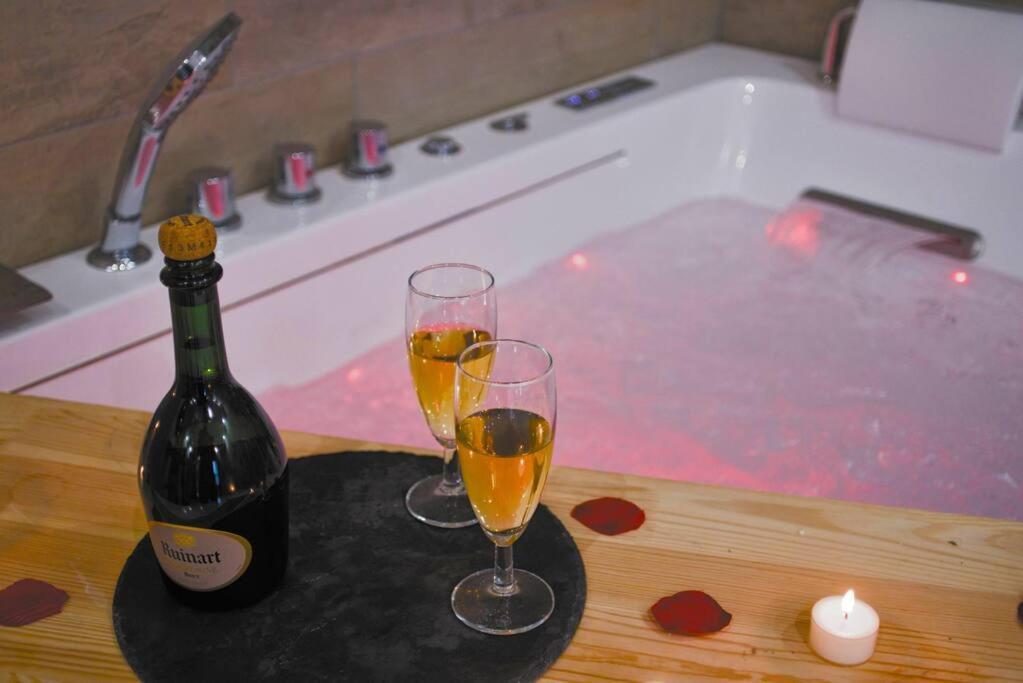 Apartment Tropicoon Jacuzzi Centre Parking Free *